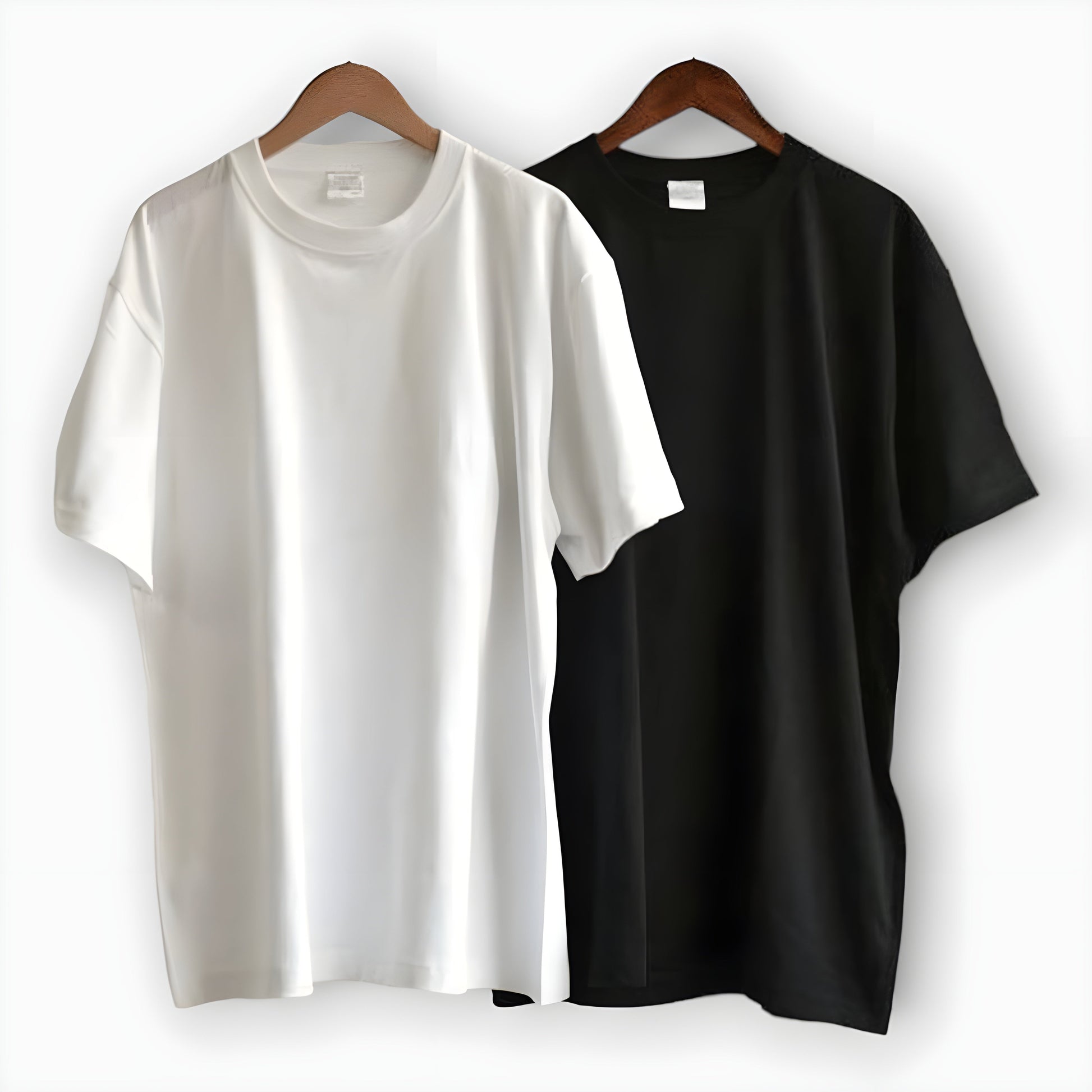 Pack Of 2 Black & White Half Sleeve T-Shirt AUA&CO